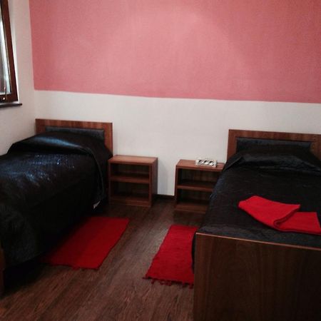Brutarilor Guest House Cluj-Napoca Ngoại thất bức ảnh