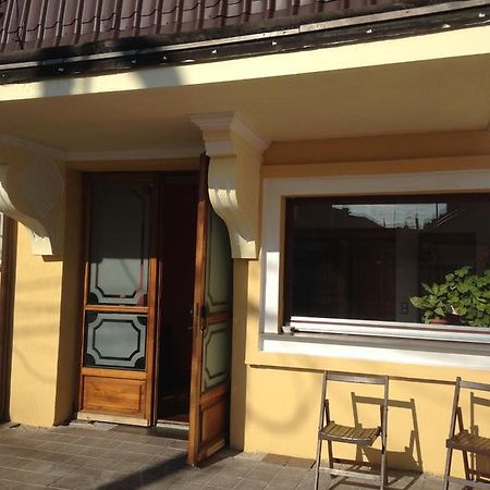 Brutarilor Guest House Cluj-Napoca Ngoại thất bức ảnh